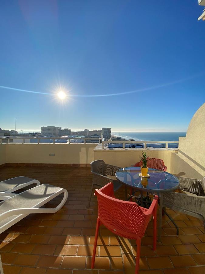 Atico Apartamento Loft Playa Victoria Кадис Екстериор снимка