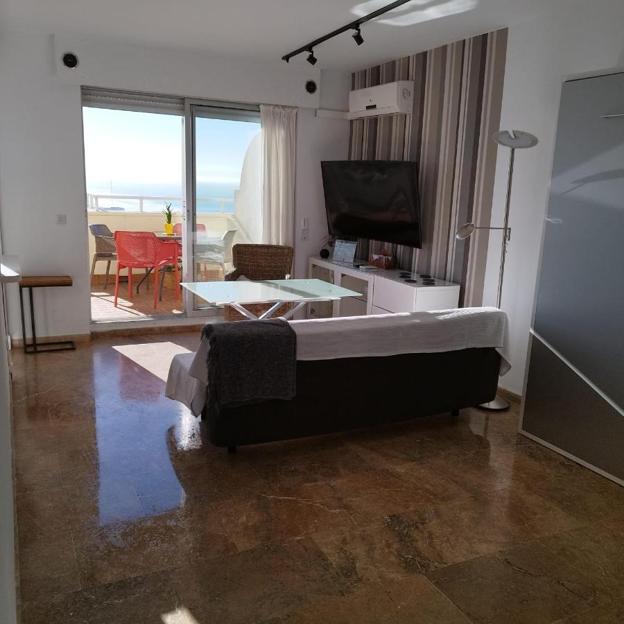 Atico Apartamento Loft Playa Victoria Кадис Екстериор снимка